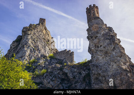 Il castello di Devin, borough di Bratislava, uno dei più antichi castelli in Slovacchia Foto Stock