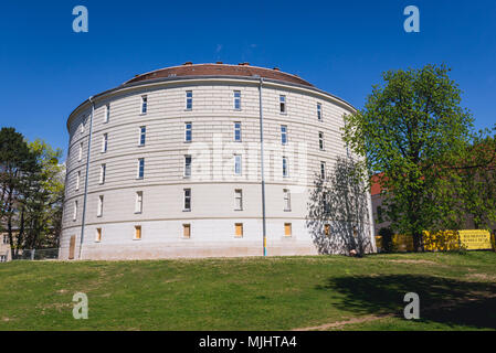 Edificio Narrenturm noto anche come Fool's Tower a Vienna, in Austria Foto Stock