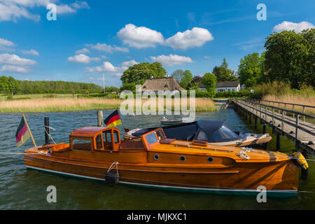 Il romantico villaggio di Sieseby, comunità di Thumby, sul Fiordo Schlei, Schleswig-Holstein, Germania del Nord, Europa Foto Stock