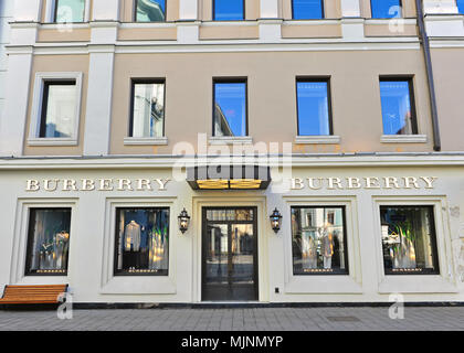 Mosca, Russia - 02 Maggio: Burberry flagship store, via Petrovka, a Mosca il 2 maggio 2018. Foto Stock