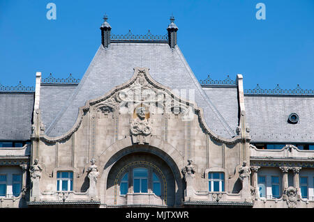 Un edificio Art Nouveau del Gresham Hotel a Budapest Ungheria Foto Stock