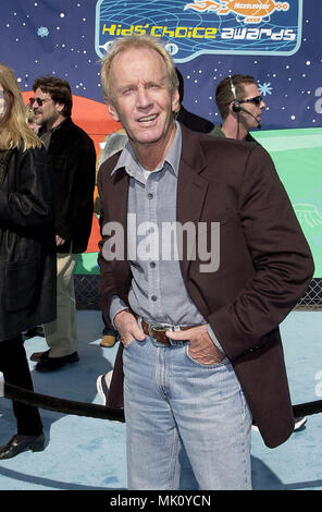 Paul Hogan - Crocodile Dundee - arrivando al XIV annuale di Kids Choice Awards di NickelOdeon al Barker Hangar di Santa Monica Los Angeles 4/21/2001 © Tsuni - HoganPaul CrocodileDundee06.jpgHoganPaul CrocodileDundee06 evento nella vita di Hollywood - California, tappeto rosso Evento, verticale, STATI UNITI D'AMERICA, industria cinematografica, celebrità, fotografia, Bestof, arte cultura e intrattenimento, Topix celebrità moda / dal tappeto rosso-, una persona, verticale, migliori della vita di Hollywood, evento nella vita di Hollywood - California, moquette rossa e dietro le quinte, USA, industria cinematografica, celebrità, m Foto Stock