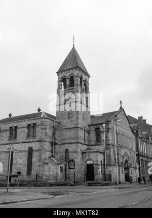 GLASGOW, SCOZIA - IL 23 APRILE 2018: una fotografia in bianco e nero di St Anthony's R.C.Chiesa in Govan. Foto Stock