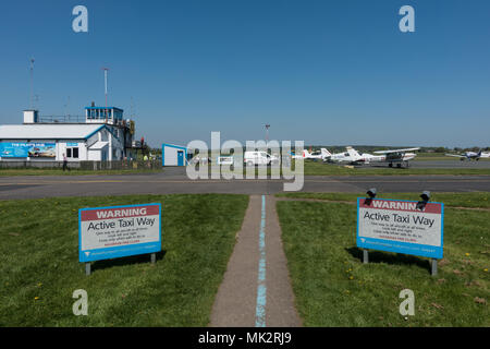 Wolverhampton Halfpenny Green Airport. Staffordshire. Regno Unito Foto Stock