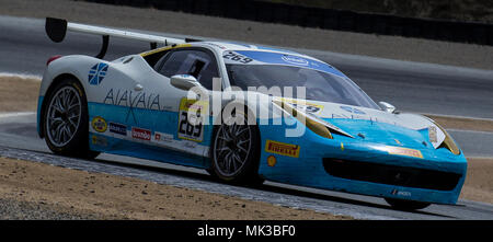 Monterey, CA, Stati Uniti d'America. Il 5 maggio, 2018. A. # 269 Kresimir Penavic venuta fuori del turno 2 durante il Ferrari Challenge 458 gara1a WeatherTech Raceway Laguna Seca Monterey, CA Thurman James/CSM/Alamy Live News Foto Stock