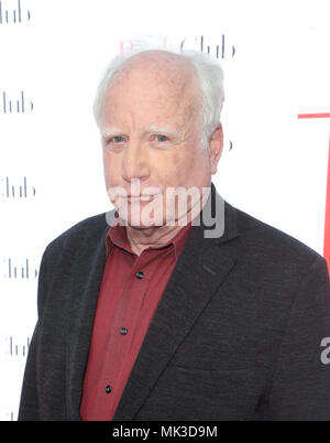 WESTWOOD, CA - 6 maggio: Richard Dreyfuss, alla premiere di Paramount Pictures' Book Club presso il Regency Village Theatre di Westwood, la California il 6 maggio 2018. Credito: Faye Sadou/MediaPunch Foto Stock