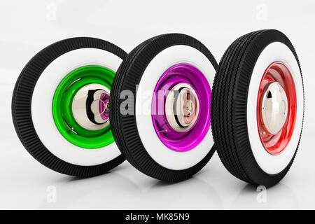 Tre ruote rétro. 3D render Foto Stock