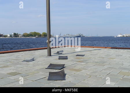 Forze armate Memorial a Norfolk, Virginia Foto Stock