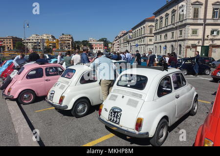 Fiato 500 raduno a Roma Italia Foto Stock