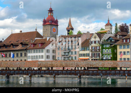 Kapellbrücke Aka Chapel Bridge, Lucerna, Svizzera, Europa Foto Stock