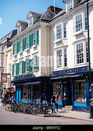 Blackwell's Bookshop, Broad Street, Oxford, Inghilterra, Regno Unito, GB. Foto Stock