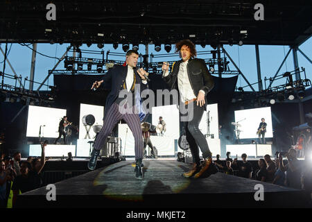 MIRAMAR FL - maggio 06: Joel Smallbone, Luca Smallbone di per King & Country esegue al Miramar Parco Regionale anfiteatro maggio su 6, 2018 in Miramar, Florida Persone: Joel Smallbone, Luca Smallbone Foto Stock