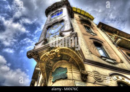 Torino, la Regione Piemonte, Italia. Il 14 aprile 2017. Casa Fenoglio Lafleur è un edificio storico di Torino, emblema dello stile Art Nouveau della città. Foto Stock