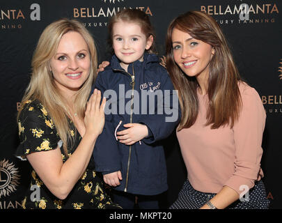 Tina O'Brien e Samia Longchambon lancio di lusso Bellamianta Tan presso negozi di scarpe dotate di: Tina O Brien, Samia Longchambon dove: Dublino, Irlanda quando: 07 Apr 2018 Credit: WENN.com Foto Stock