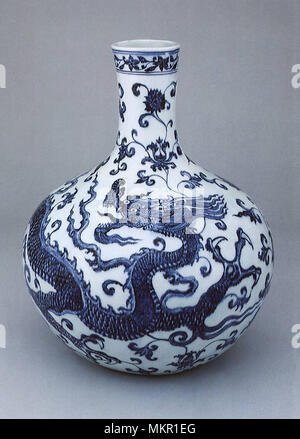 Vaso di porcellana, dinastia Ming Foto Stock