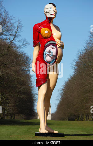 Damien Hirst sculture sul display a Houghton Hall, Norfolk, Regno Unito. Foto Stock