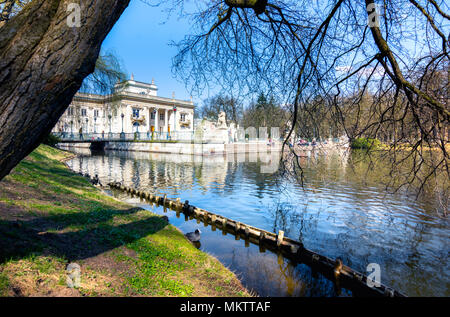 Lazienki Park e il palazzo reale di Varsavia, Polonia Foto Stock