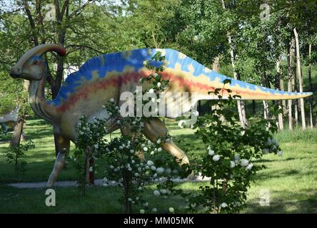 Lubin, Polonia. 8 Maggio, 2018. Maggio 08.2018 Lubin Polonia Parco Dinosauri in Polonia Parazaurolaf Credito: Piotr Twardysko/ZUMA filo/Alamy Live News Foto Stock