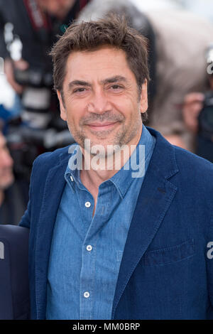 CANNES, Francia - 9 maggio: Javier Bardem frequentare il photocall per il film "Tutti sanno' (Todos Lo Saben) durante la settantunesima annuale di Cannes Film Festival presso il Palais des Festivals il 9 maggio 2018 a Cannes, Francia Credito: BTWImages/Alamy Live News Foto Stock