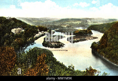 Fiume dal promontorio. Delaware Water Gap. 1920 Foto Stock