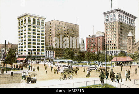 Euclid Avenue guardando ad Est. Cleveland. 1940 Foto Stock