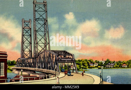 Il Memorial Bridge tra Portsmouth & Kittery. 1945 Foto Stock