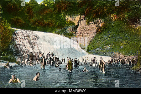 Caduta Creek Gorge. Ithaca. 1920 Foto Stock