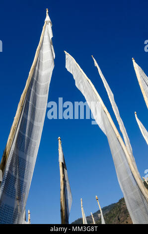 White flag di preghiera, Trongsa, Bhutan Foto Stock