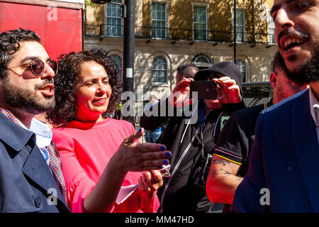 Ali Dawah un prominente altoparlante musulmano discutendo con ex musulmani Raheem Kassam e Shazia Hobbs ad una libertà di parola rally, London, Regno Unito Foto Stock