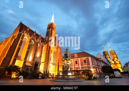 La Chiesa di Santa Croce a Ostrow Tumski. Wroclaw, Polonia Foto Stock