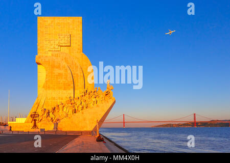 Il Monumento delle Scoperte, Lisbona, Portogallo Foto Stock