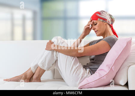 Il cancro DONNA Foto Stock