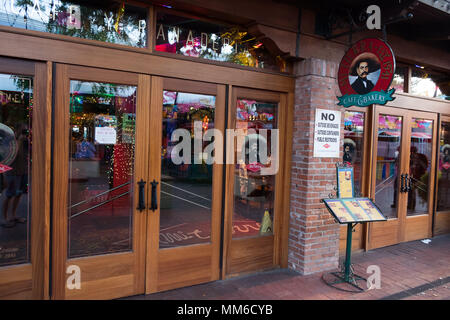 San Antonio, Texas - 18 Aprile 2018: Mi Tierra Cafe e il panificio si trova nel centro cittadino di San Antonio Texas. Foto Stock