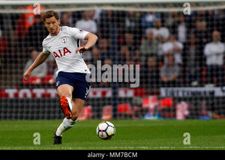 Londra, Regno Unito. Il 9 maggio 2018. Jan Vertonghen del Tottenham Hotspur in azione. Premier League, Tottenham Hotspur v Newcastle United il lo stadio di Wembley a Londra Mercoledì 9 maggio 2018. Questa immagine può essere utilizzata solo per scopi editoriali. Solo uso editoriale, è richiesta una licenza per uso commerciale. Nessun uso in scommesse, giochi o un singolo giocatore/club/league pubblicazioni . pic da Steffan Bowen/Andrew Orchard fotografia sportiva/Alamy Live news Foto Stock