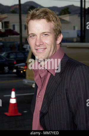 Thomas Jane arrivando alla Premiere mondiale del peccato originale presso il direttore di Guild Theatre di Los Angeles Luglio 31, 2001 © TsuniJaneThomas02.jpgJaneThomas02 Red Carpet Event, verticale, STATI UNITI D'AMERICA, industria cinematografica, celebrità, fotografia, Bestof, arte cultura e intrattenimento, Topix celebrità moda / Verticale, meglio di, evento nella vita di Hollywood - California, moquette rossa e dietro le quinte, USA, industria cinematografica, celebrità, movie celebrità, personaggi televisivi, musica celebrità, fotografia, Bestof, arte cultura e intrattenimento, Topix, headshot, verticale, una persona, dall'anno , 2001, inchiesta tsun Foto Stock