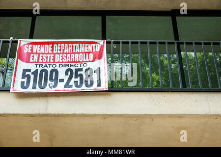 Città del Messico,Polanco,ispanico,immigrati immigrati,messicano,appartamento,in vendita,dal proprietario,segno,spagnolo MX180307008 lingua Foto Stock