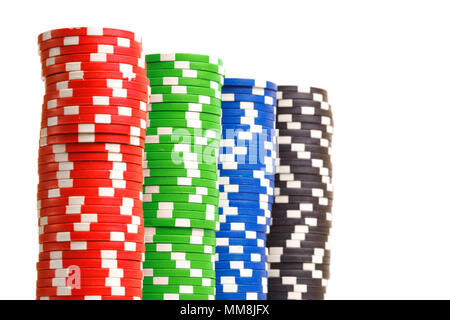 Pile di coloratissimi poker chips Foto Stock