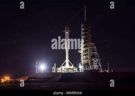 L'X-37B orbitale del veicolo di prova (OTV-5) è stato lanciato con successo dalla NASA il Kennedy Space Center in Florida il 7 settembre 2017. Foto Stock