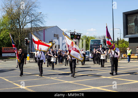 Il 6 maggio 2018, Manchester REGNO UNITO. I musicisti della British Ulster Alliance flauto band prendendo parte al Apprentice Boys di Derry parade. Foto Stock