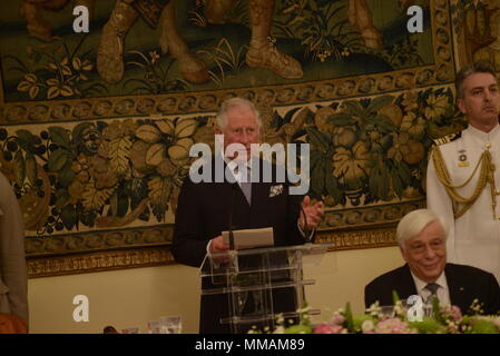 Atene, Grecia. 09 Maggio, 2018. Charles, Principe di Galles, durante il suo discorso alla cena ufficiale in suo onore in Greco Palazzo Presidenziale. Credito: Dimitrios Karvountzis/Pacific Press/Alamy Live News Foto Stock
