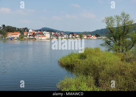 Edersee al Herzhausen con riempimento completo Foto Stock