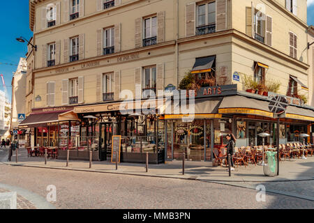 I ristoranti e le caffetterie sulla Place de la Contrescarpe ,vicino a Rue Mouffetard , paris , France Foto Stock