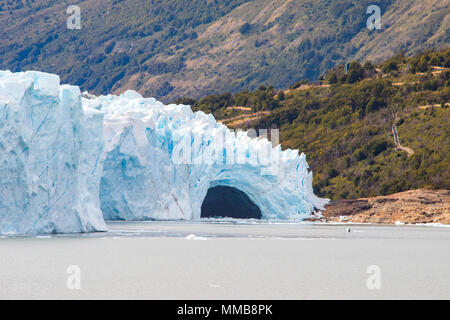 Ghiacciaio Perito Moreno ponte di ghiaccio, Patagonia, Argentina Foto Stock
