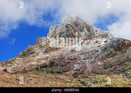 Nevato Paglia Orba picco, 2525 mslm, il Golo Valley, Corsica centrale, Francia, Europa Foto Stock