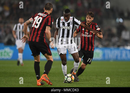 Leonardo Bonucci Milano, Blaise Matuidi Juventus. Roma 09-05-2018 Stadio Olimpico Calcio Calcio Finale Coppa Italia / Italia's Cup 2017/2018 finale Juventus - Milano Foto Antonietta Baldassarre / Insidefoto Foto Stock