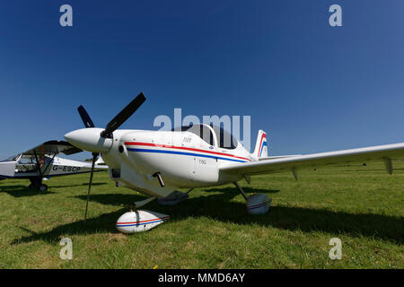 Smart Europa XS aeromobili parcheggiati a Popham Airfield in Hampshire Foto Stock