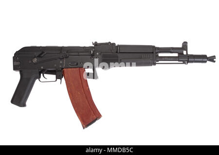 Kalashnikov AK-105 moderno fucile da assalto su bianco Foto Stock