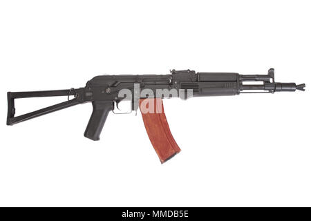 Kalashnikov AK 105 moderno fucile da assalto su bianco Foto Stock