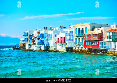 Case pittoresche della piccola Venezia nell'isola di Mykonos, Cicladi Grecia Foto Stock