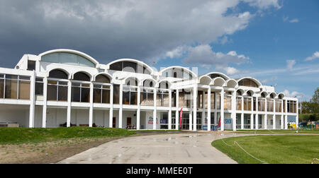 L'ingresso principale della Royal Air Force Museum di Hendon, Regno Unito Foto Stock